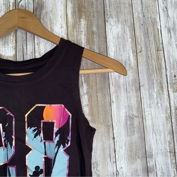 Disney Mickey Mouse Tank - Picture 3 of 4